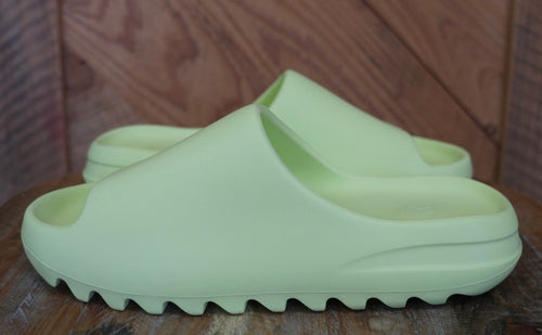 Adidas Yeezy Slides - Glow Green
