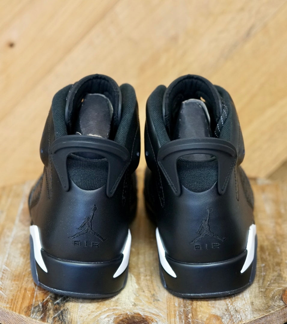 Air Jordan 6 Retro "Black Cat" Sneakers