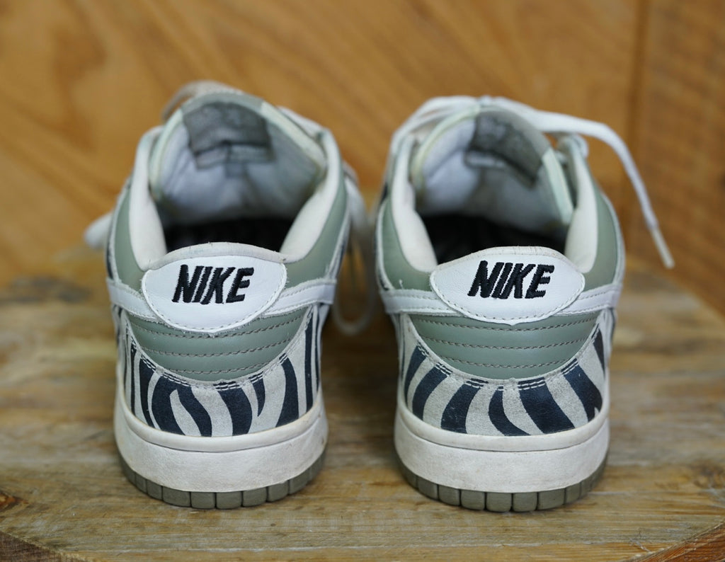 Nike Dunk Low Sneakers