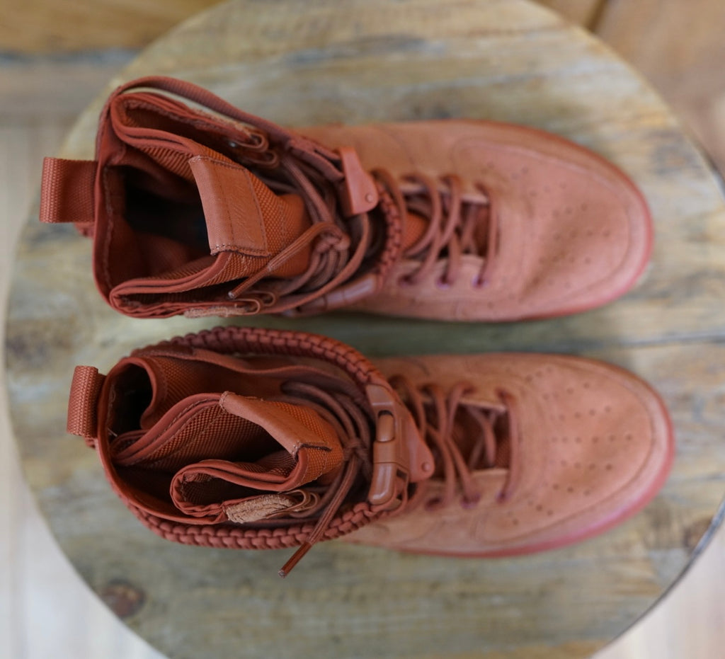 Nike SF-AF1 (Special Field Air Force 1) High Sneakers