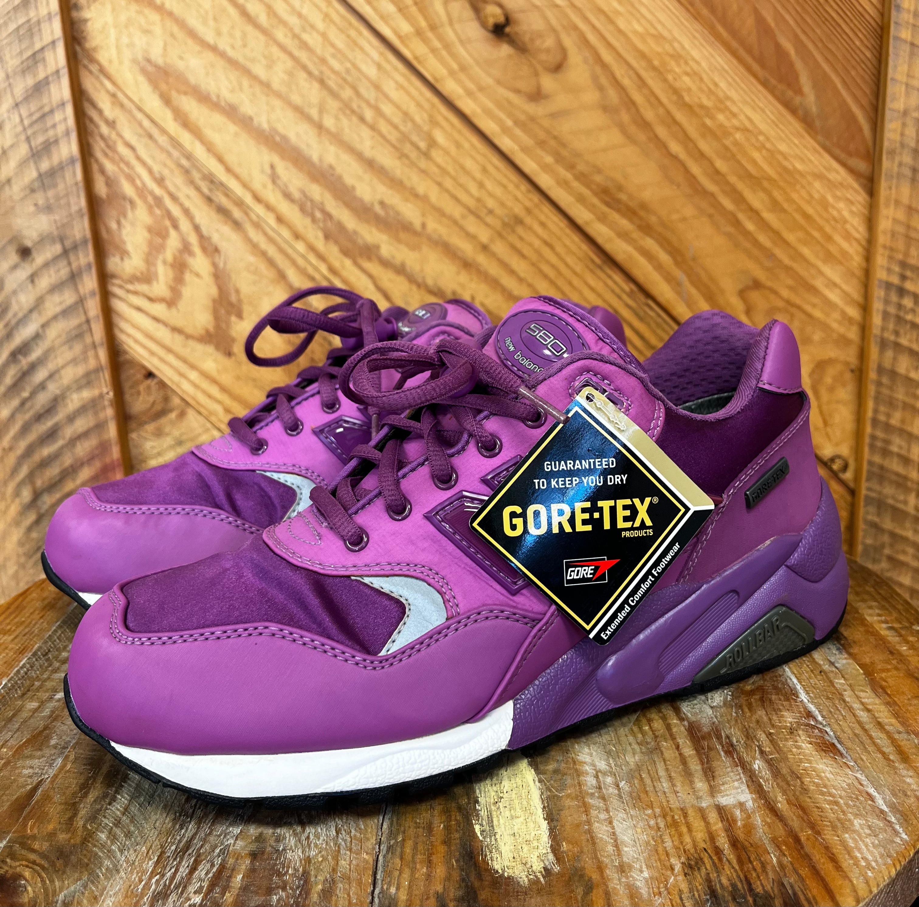 New Balance 580 Gore-Tex Sneakers